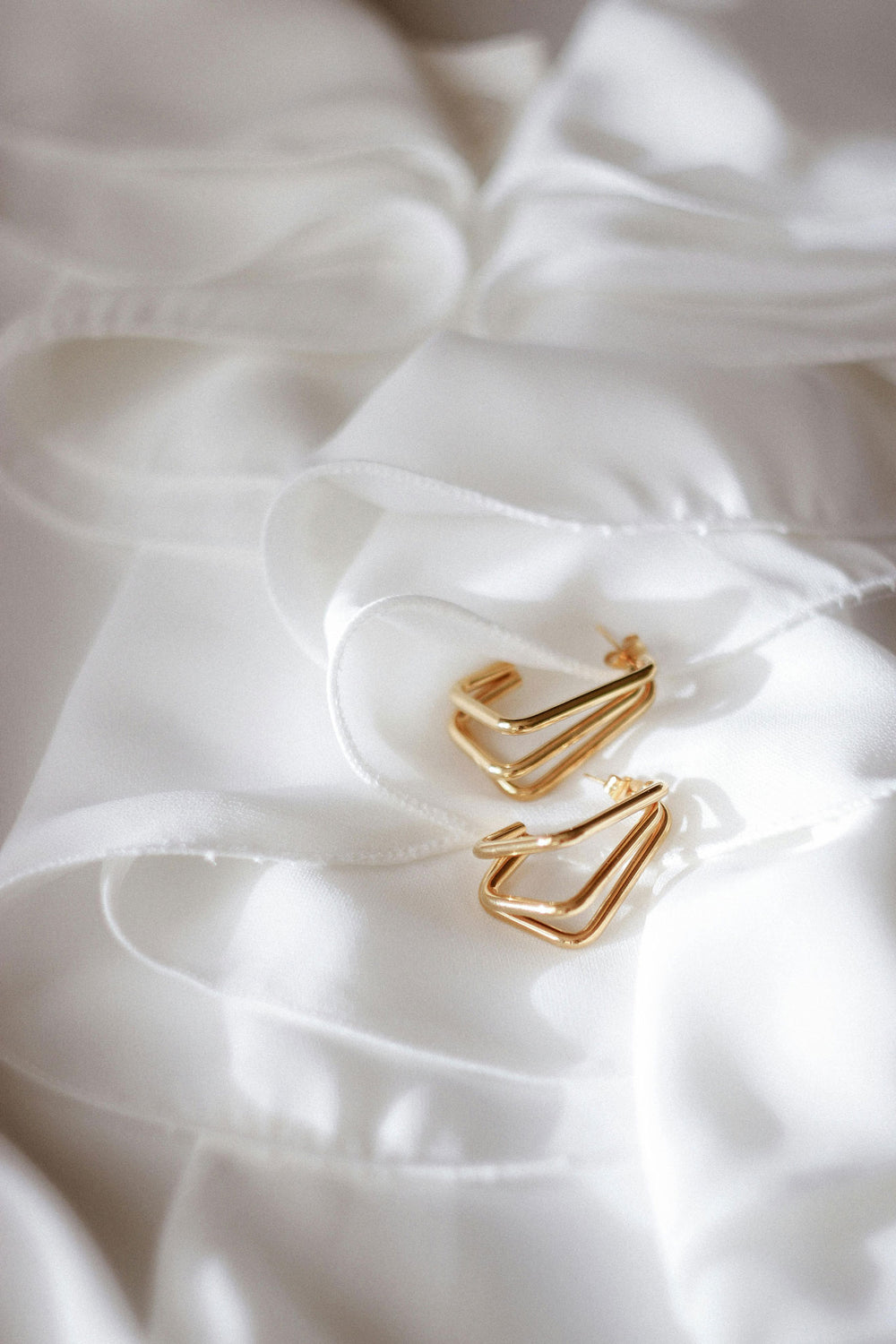 Rounded Square Hoop Trio Earrings